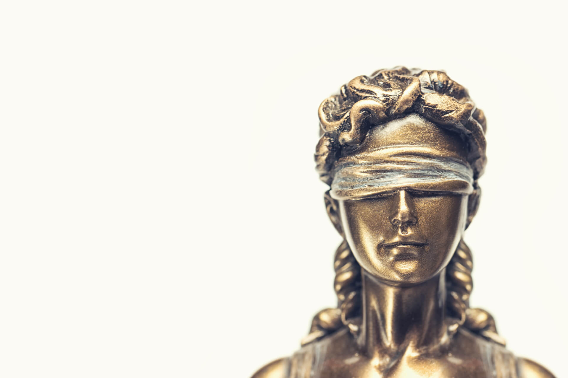 blind-lady-of-justice-law